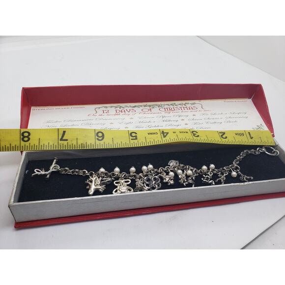 12 Days Of Christmas Holiday 12 Charm Bracelet Silver Plate Faux Pearls Gift Box - Picture 8 of 9